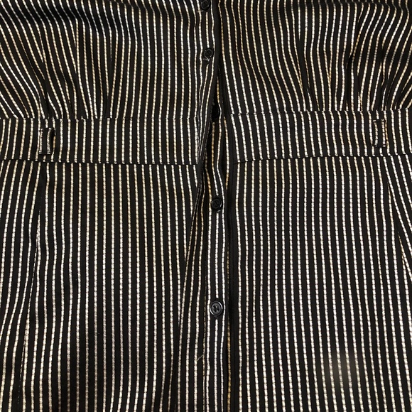 Apt.9 Pin Strip Silver & Black Shiny Button Down Blouse - Picture 5 of 9